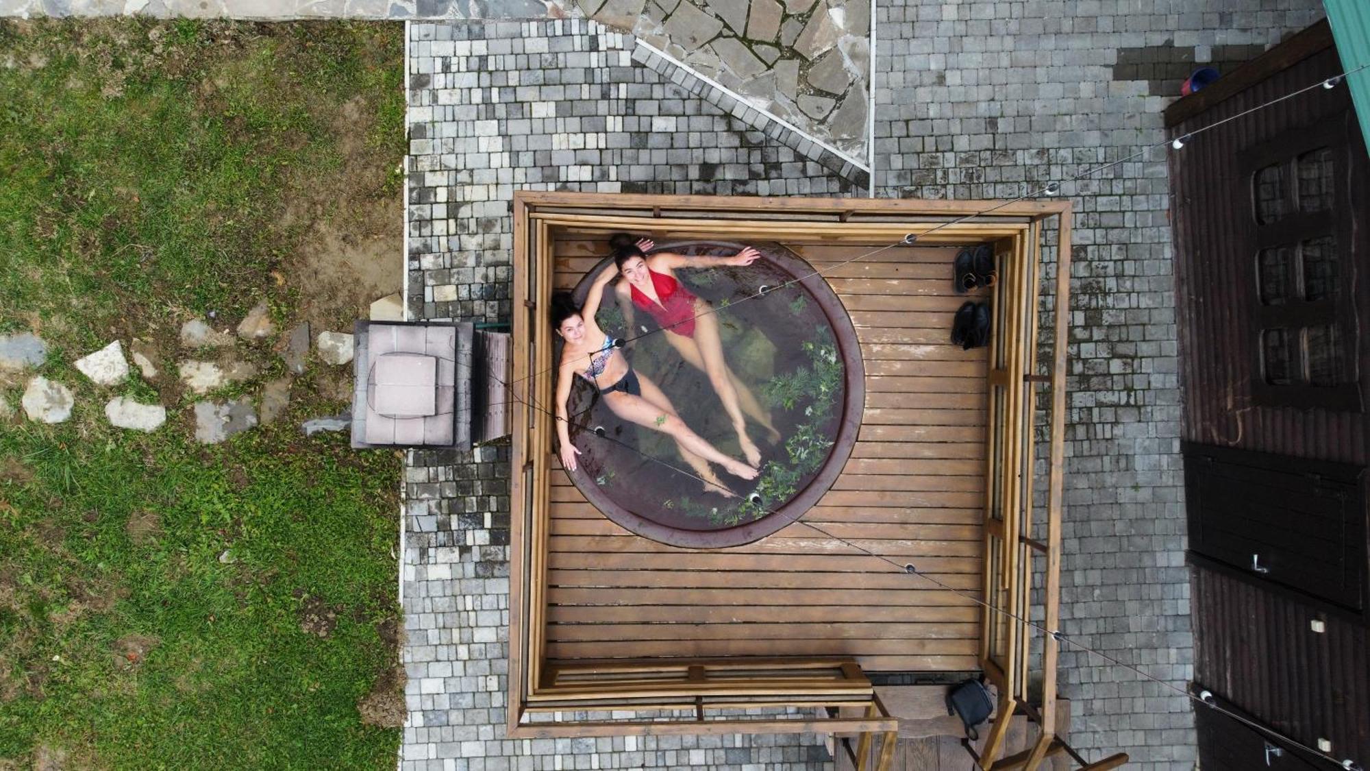Отель Orlyne Gnizdo Черновцы Экстерьер фото